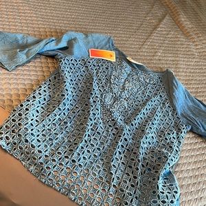 Size L Sweet Mango ¾ sleeve shirt